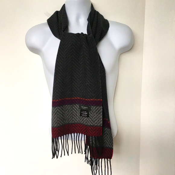 Ted Baker London Scarf 100% Wool Zig Zag Pattern Rectangle 68 x13 Grey Black Red - Picture 1 of 4